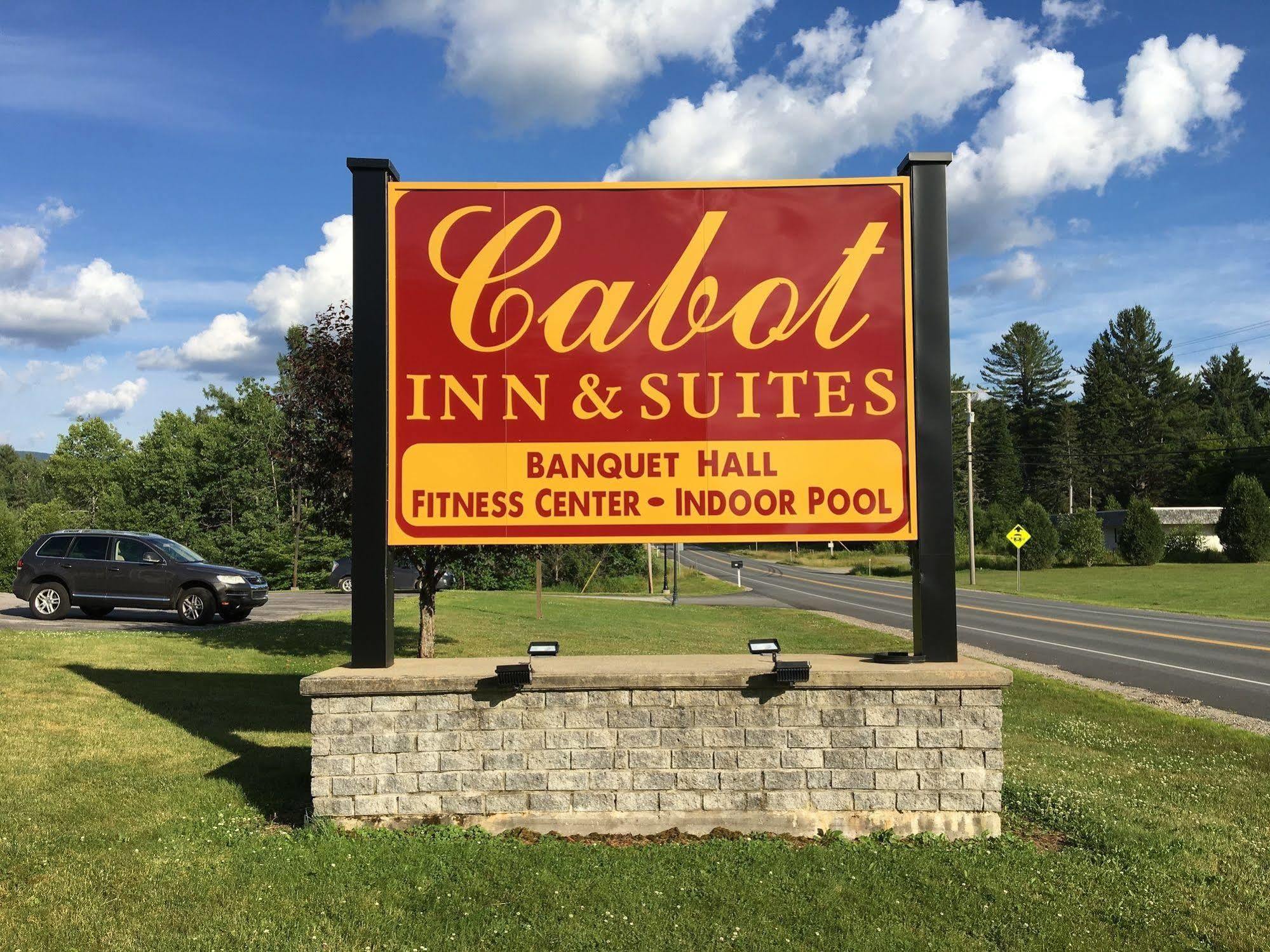 Cabot Inn & Suites Lancaster Exterior photo